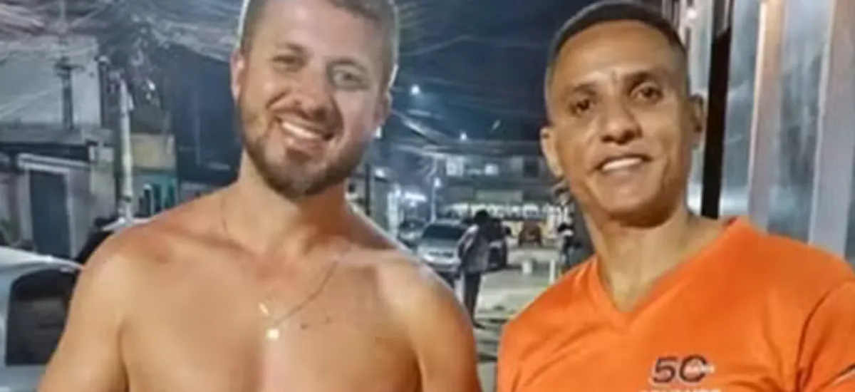 Gari encontra bolsa com dinheiro no lixo e percorre ‘maratona’ para devolver pertences ao dono