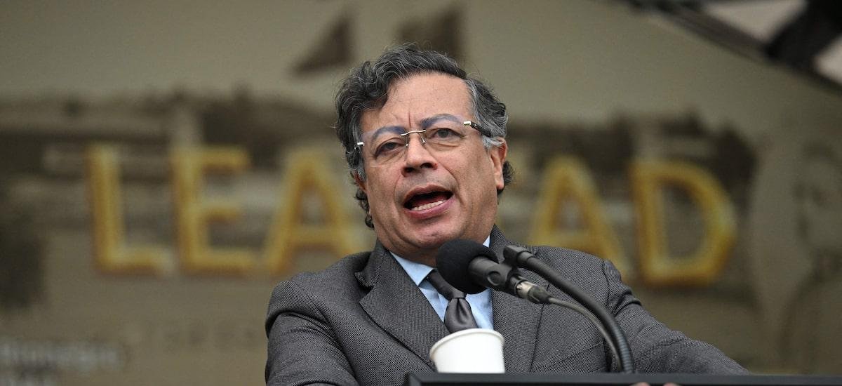 ‘Rótulo que Trump me dá, de foragido do narcotráfico, é um reflexo de seu cérebro senil’, diz Petro