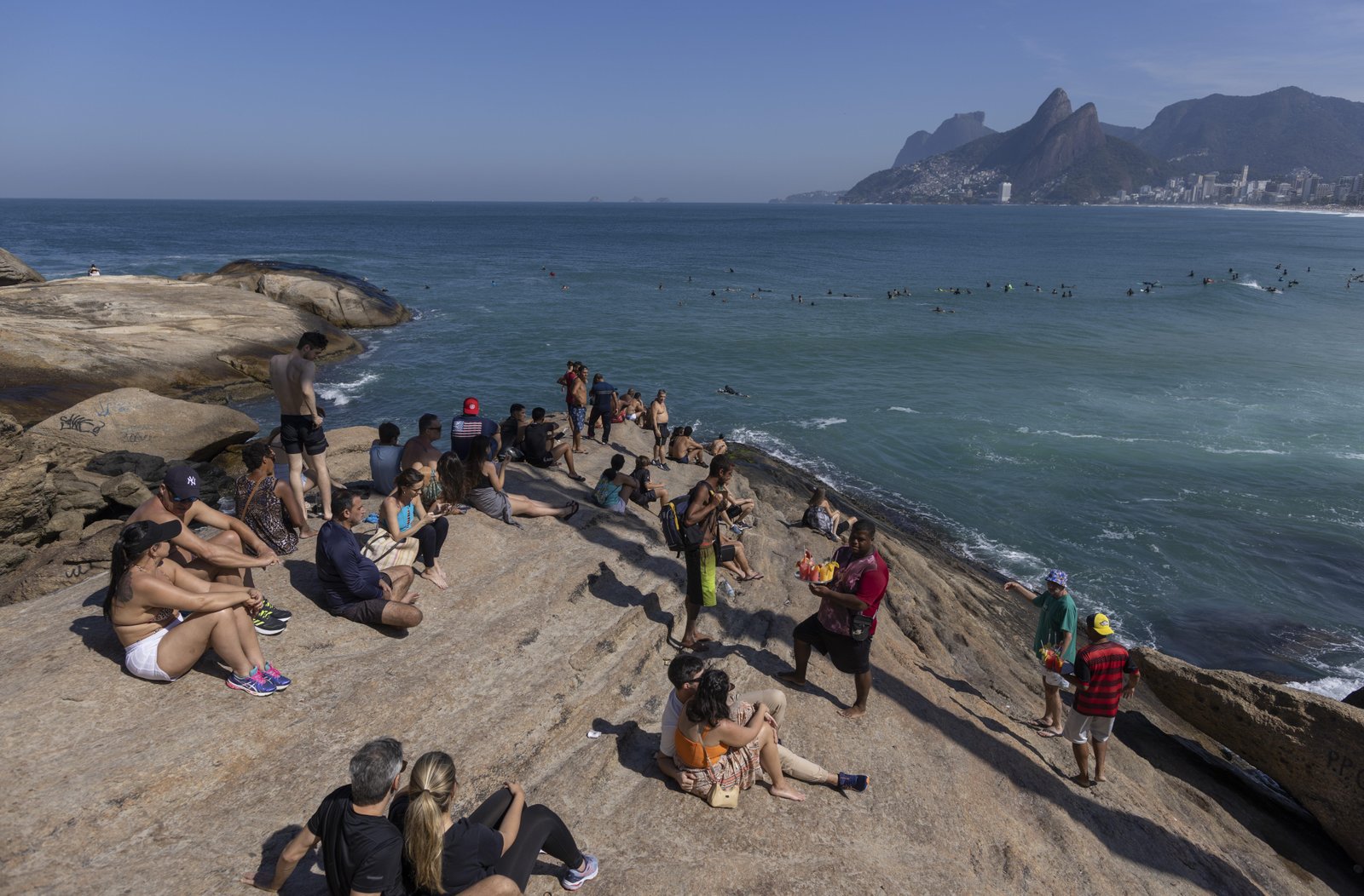 Plataforma lança programa de proteção à Pedra do Arpoador