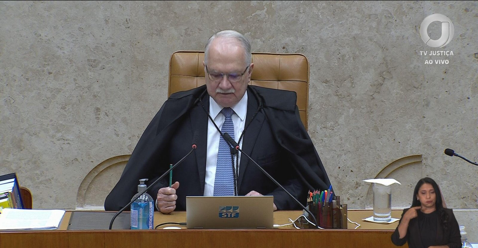 Fachin prega autocorreção do STF e volta à tripartição de poderes | G1