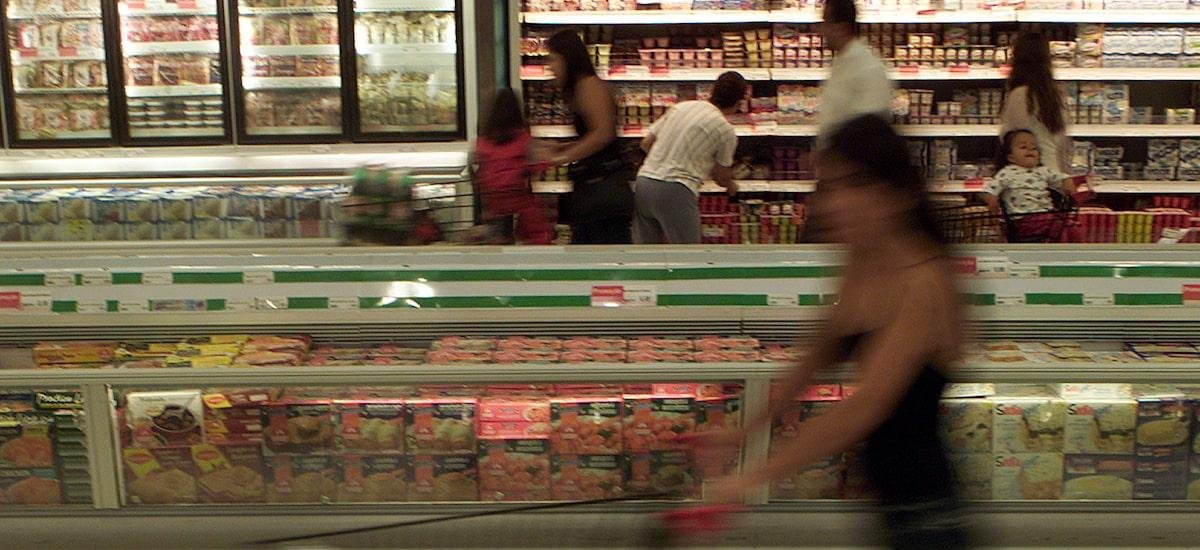 Safra menor e carnes mais caras: como devem se comportar os preços dos alimentos em 2026