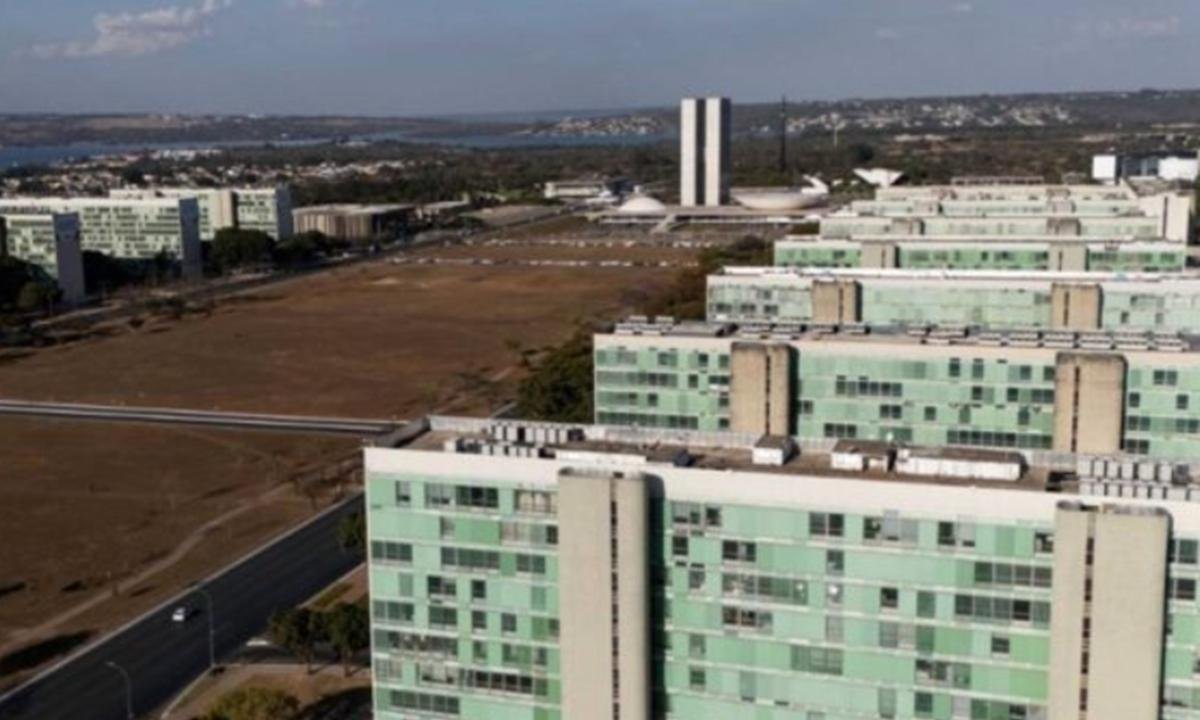 Governo deve gastar R$ 3,8 bilhões com benefícios a servidores em 2026