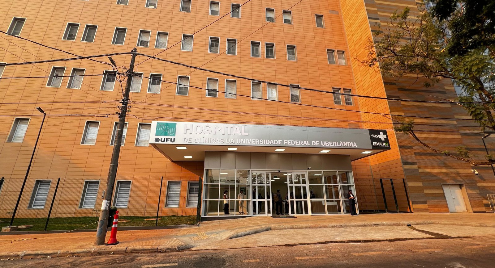 Mulher é esfaqueada no coração pelo marido no bairro Jaraguá | G1