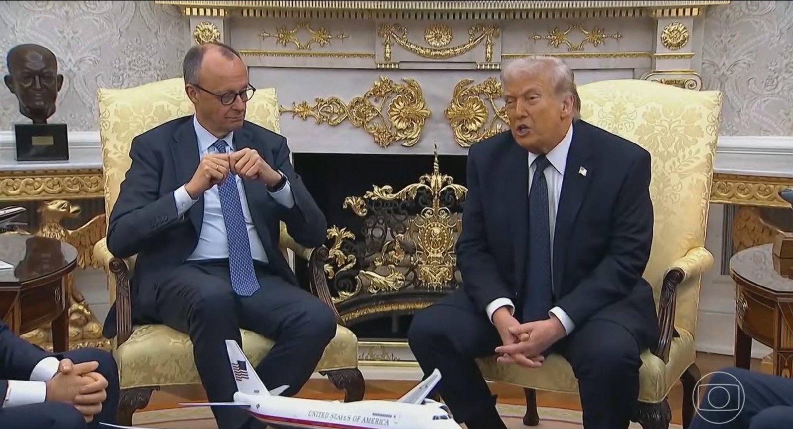 Trump aproveita visita do primeiro-ministro da Alemanha para fazer cobranças e ameaças à Europa | G1