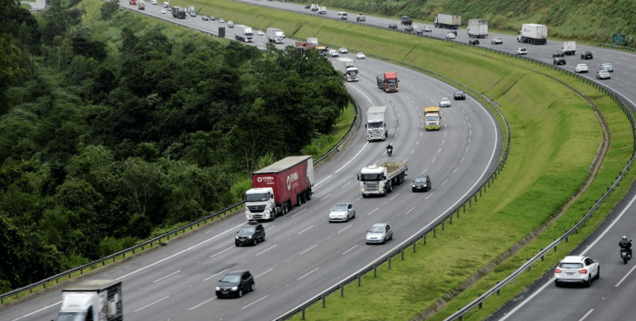 Ano Novo: 2,8 mi de veículos passam pelo Sistema Anhanguera-Bandeirantes