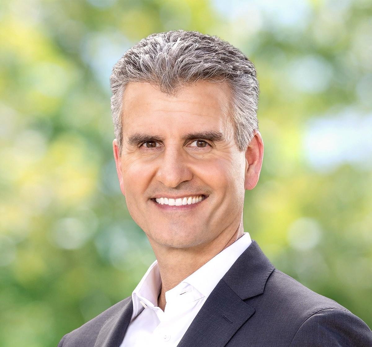 Josh D’Amaro será novo CEO da Walt Disney Company | G1