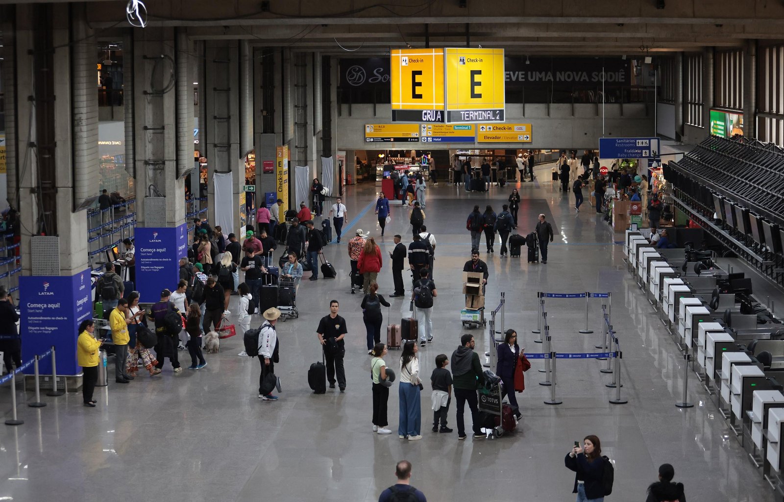 Justiça manda arquivar investigação da PF contra analistas da Receita no aeroporto de Guarulhos por suspeita de tráfico de drogas | G1