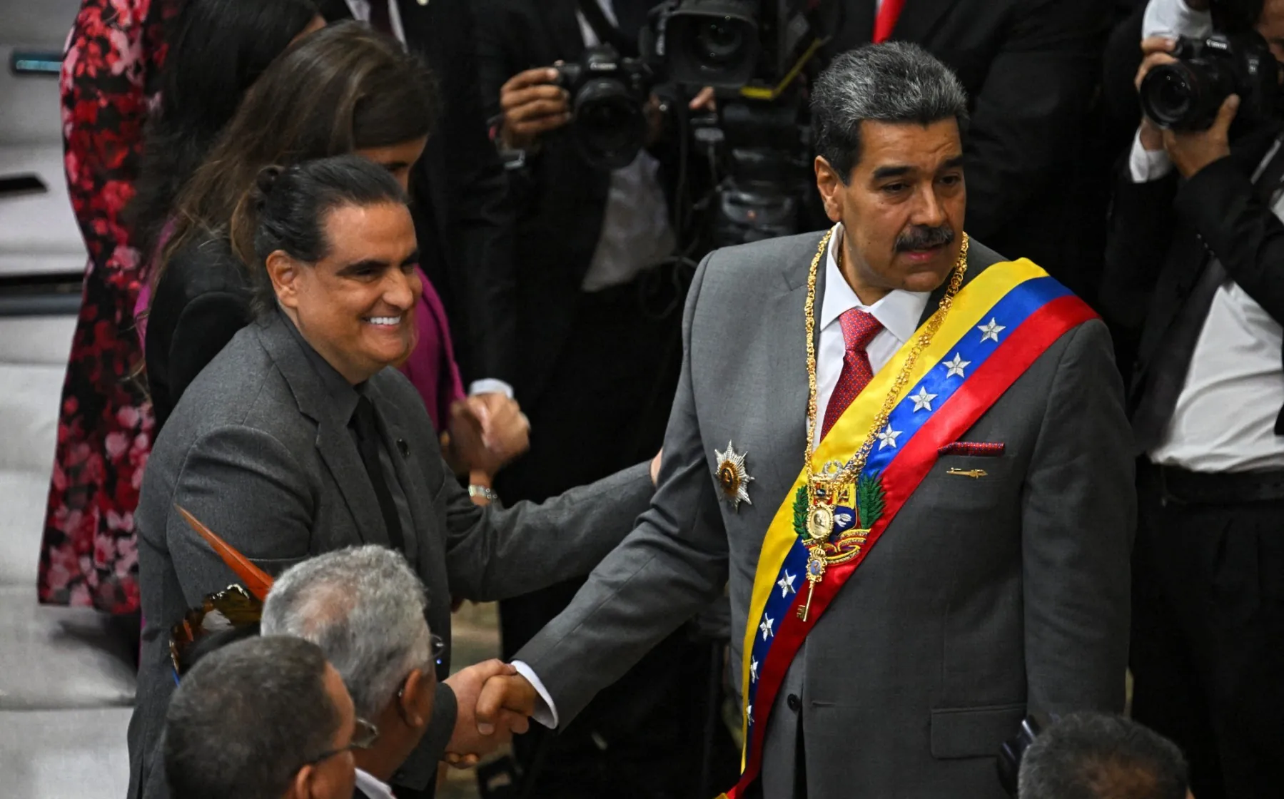 Venezuela deporta aos EUA empresário acusado de ser laranja de Maduro