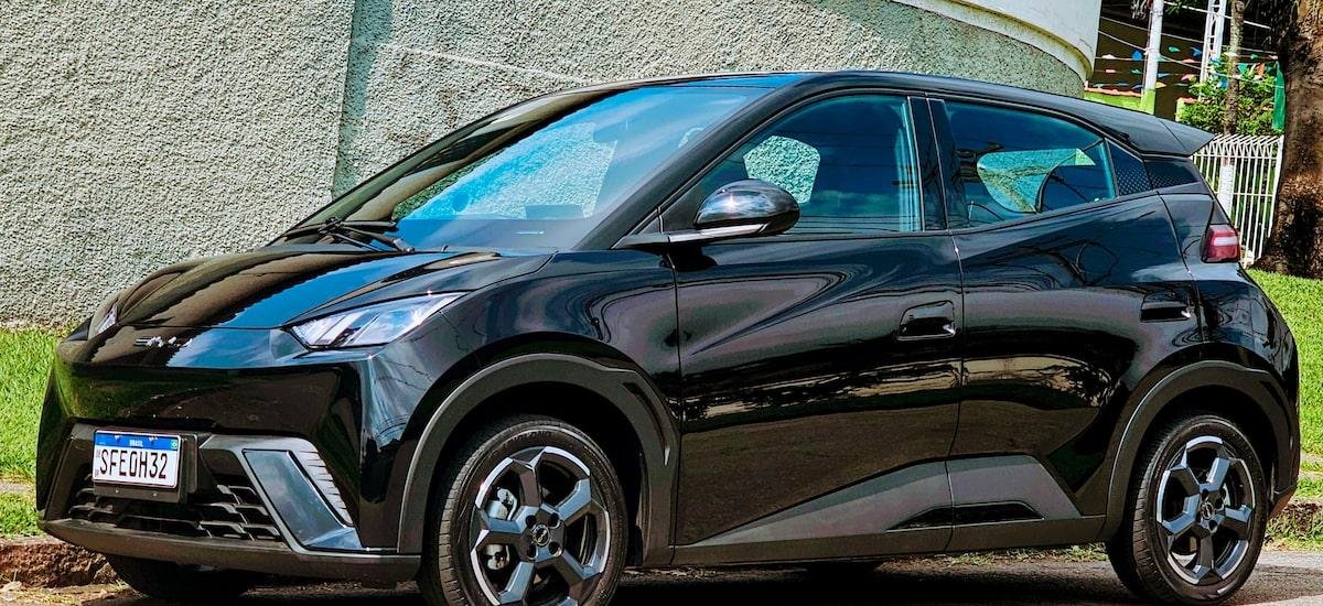 BYD Dolphin Mini lidera ranking de carros mais vendidos no varejo