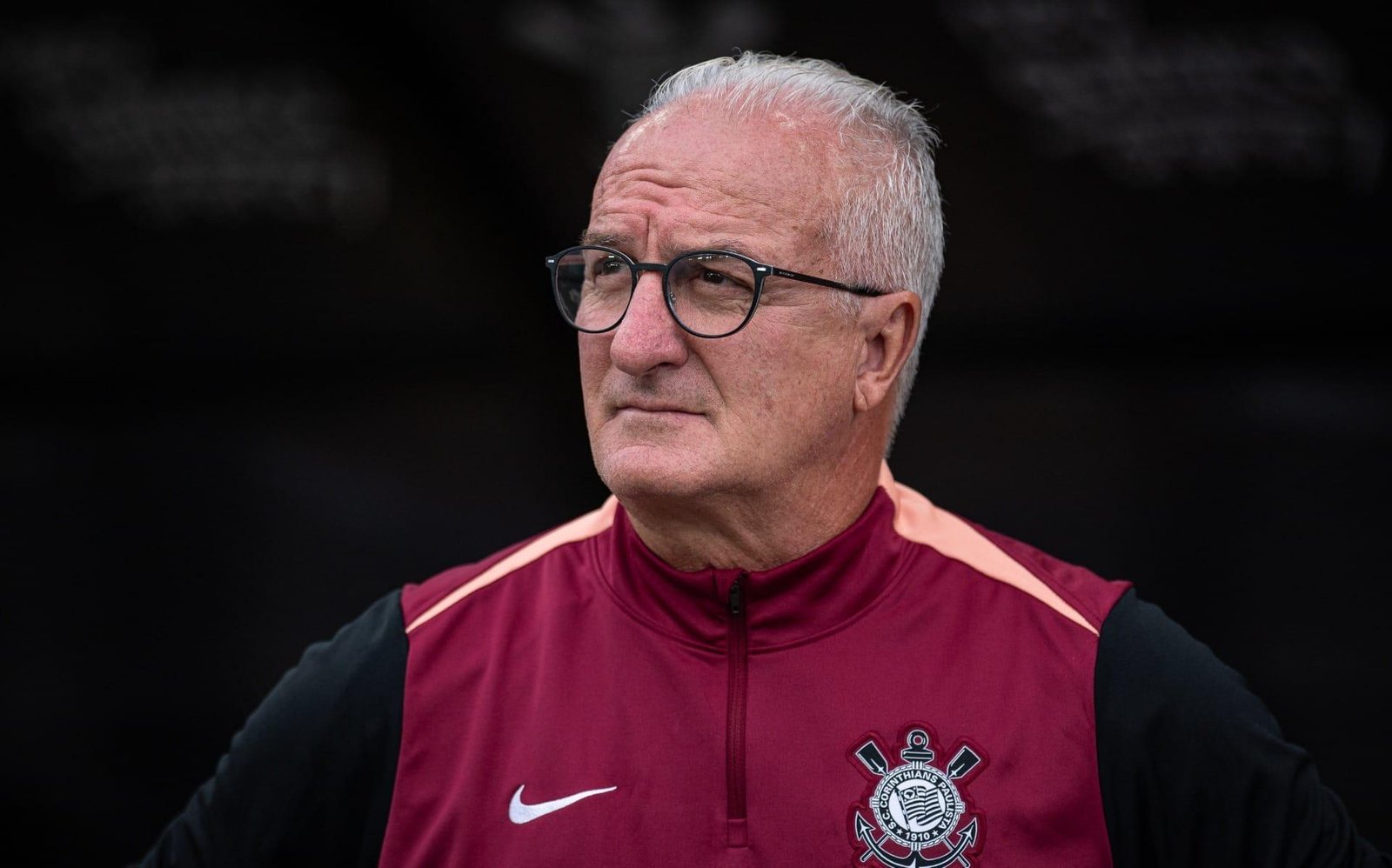 Dorival exalta garra do Corinthians e cita evolução de Bidon: Jogador raro