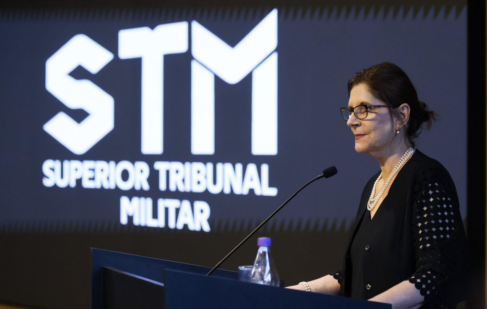 STM deve julgar Bolsonaro com "toga acima da farda", diz presidente da Corte