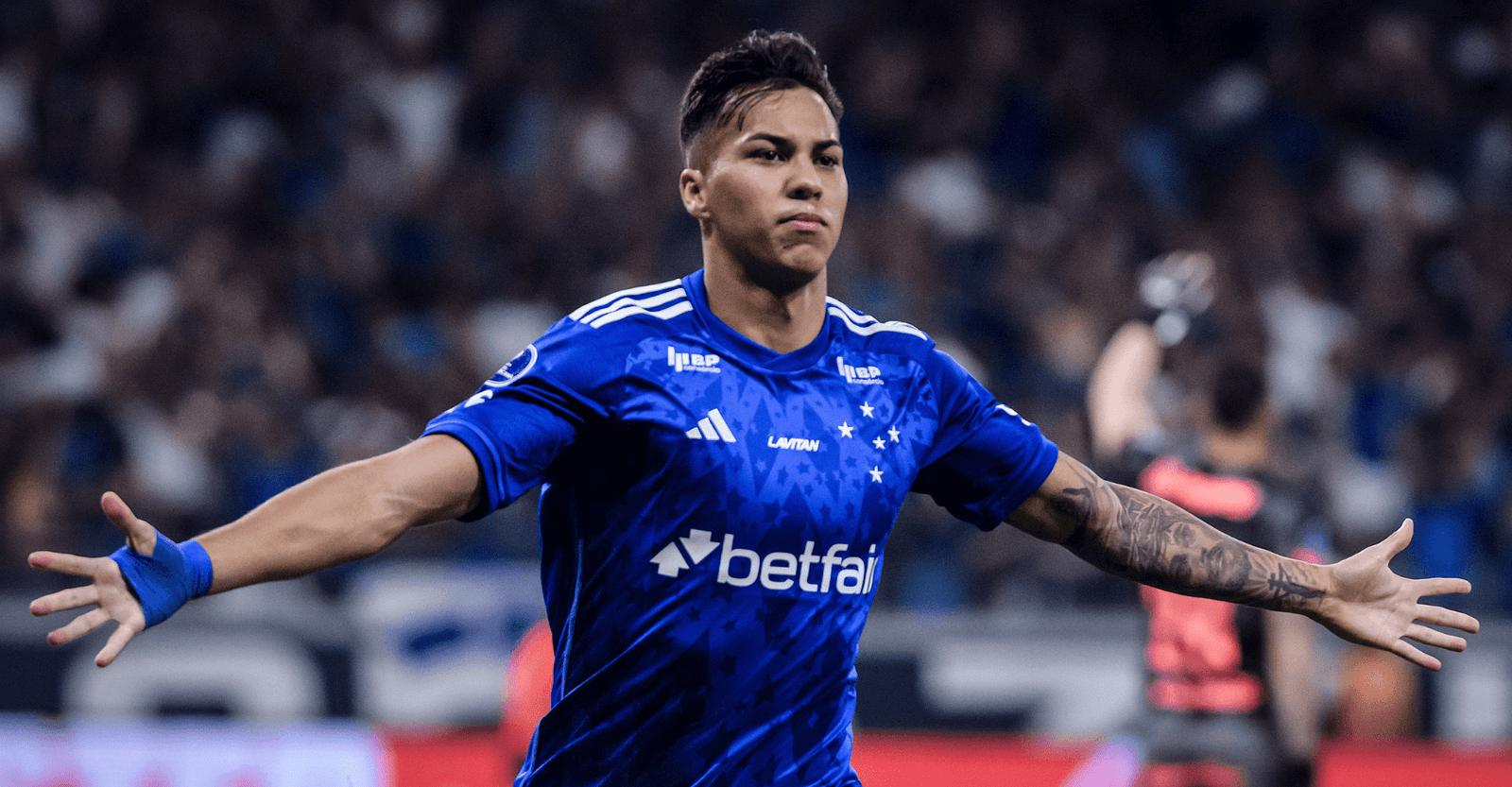 Dono do Cruzeiro abre o jogo sobre Kaio Jorge e Leonardo Jardim