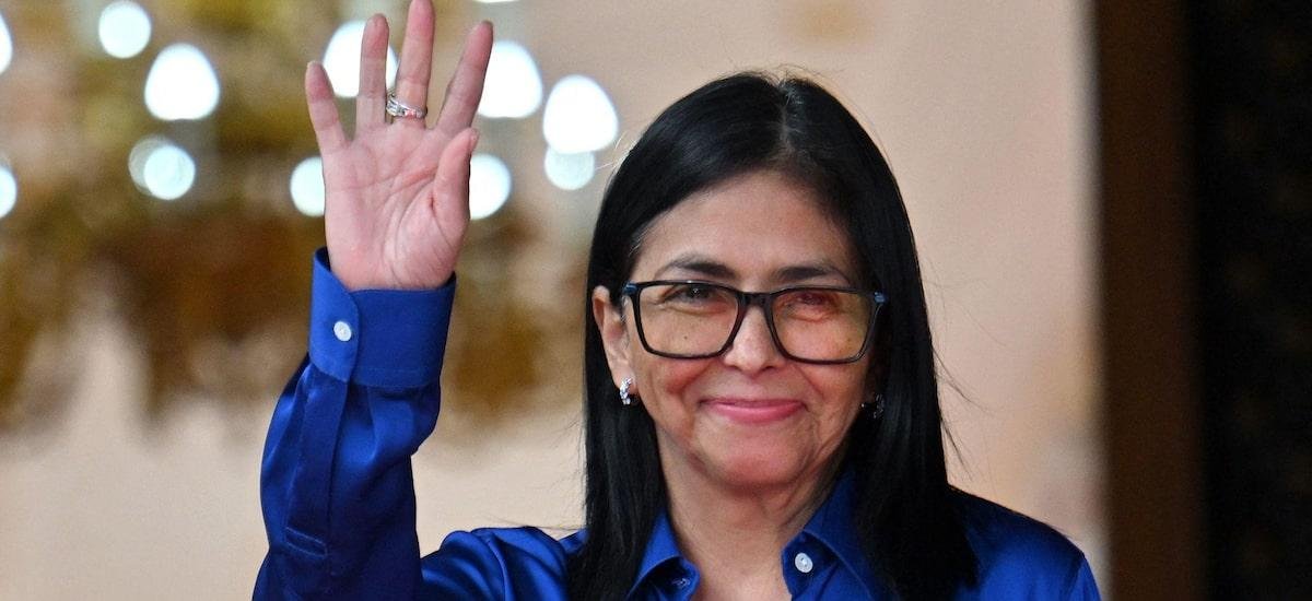 Presidente interina da Venezuela reclama de pressão dos EUA: ‘Chega de ordens de Washington’