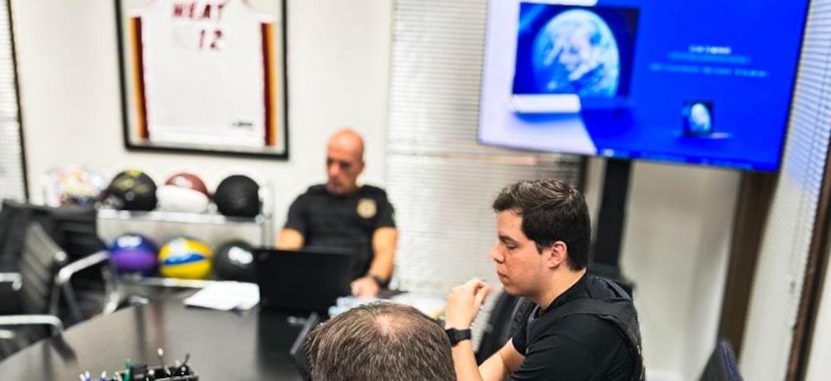 PF diz que empresas ligadas ao PCC e Comando Vermelho lavaram bilhões em esquema que envolve BMP