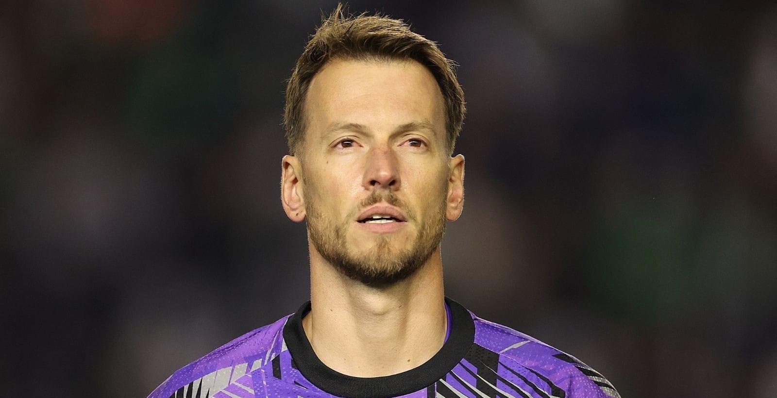 Corinthians abre conversas para contratar goleiro do Botafogo