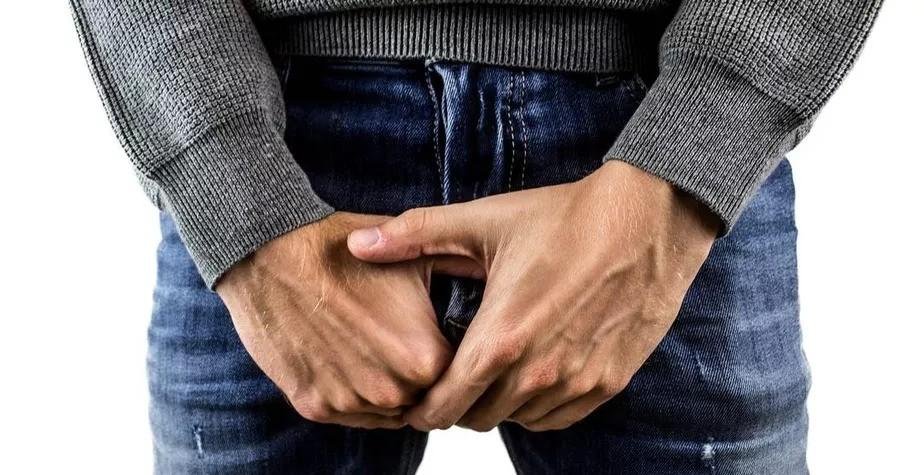 Maioria dos brasileiros acredita ter o pênis acima da média, mostra estudo