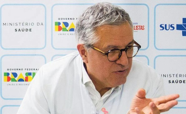 Governo inicia serviço de teleatendimento para pacientes com problemas com jogos de apostas