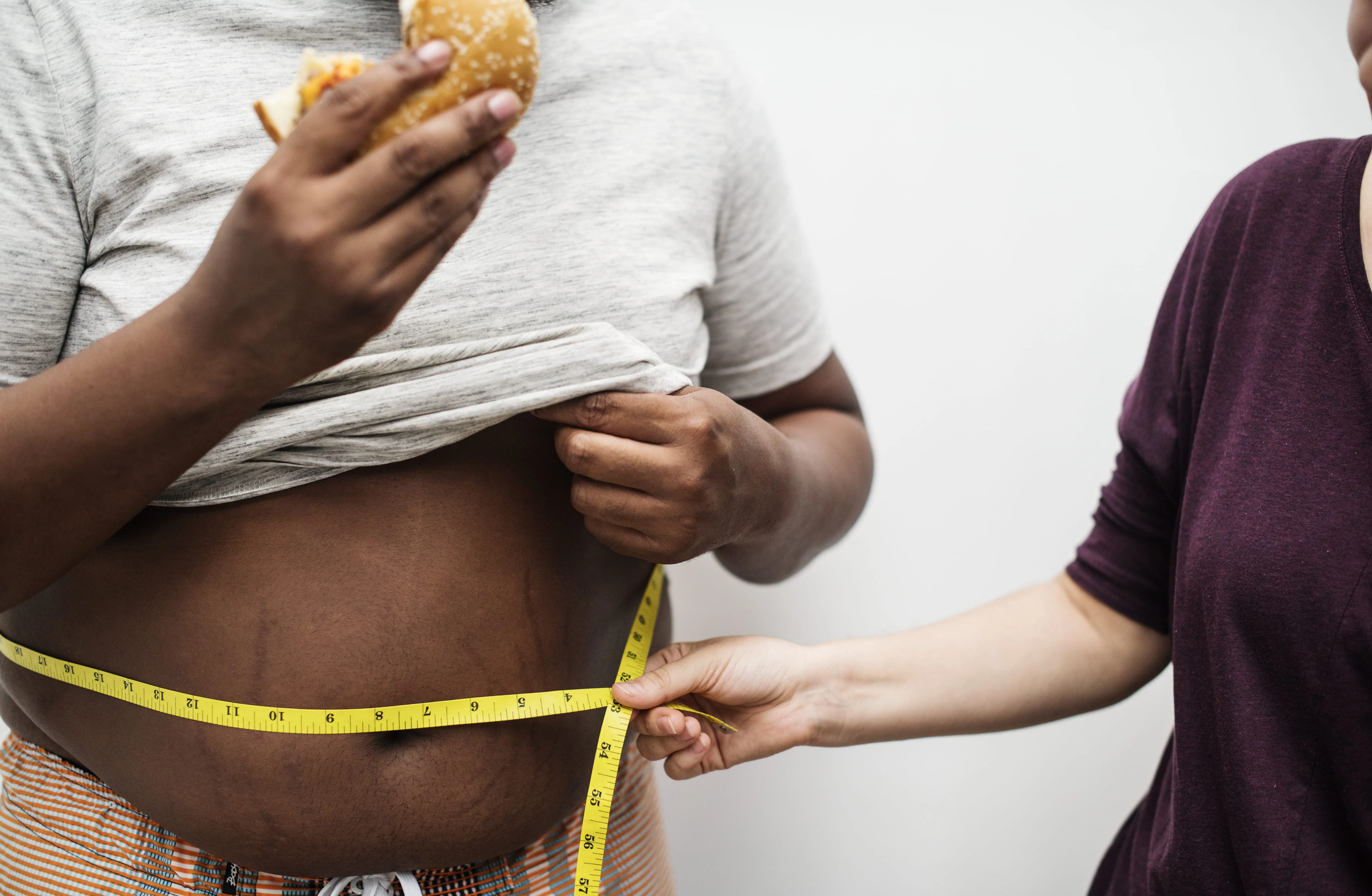 Novo estudo revela mecanismo que explica como a obesidade aumenta o risco de câncer