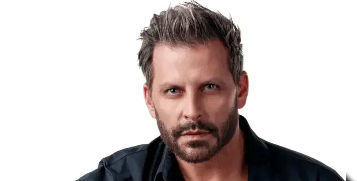 Henri Castelli estaria no pré-confinamento do BBB 26, diz Leo Dias