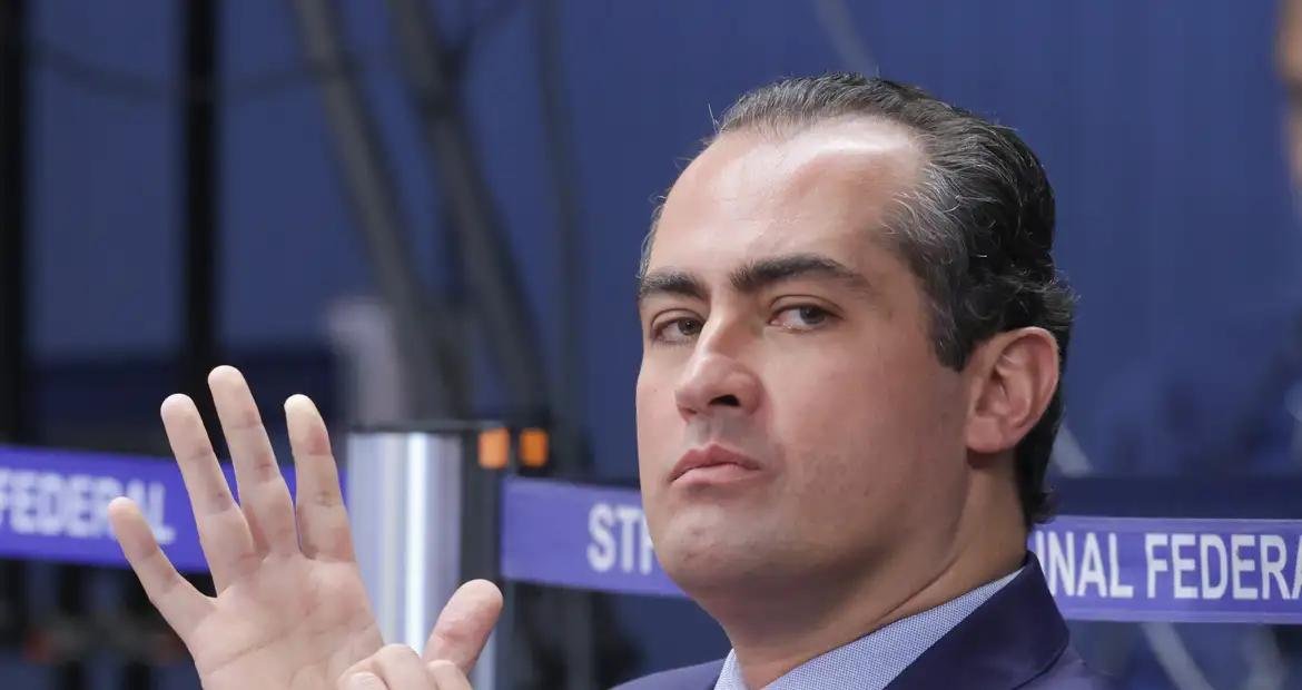 Defesa de ex-assessor de Bolsonaro nega monitoramento ilegal de Moraes