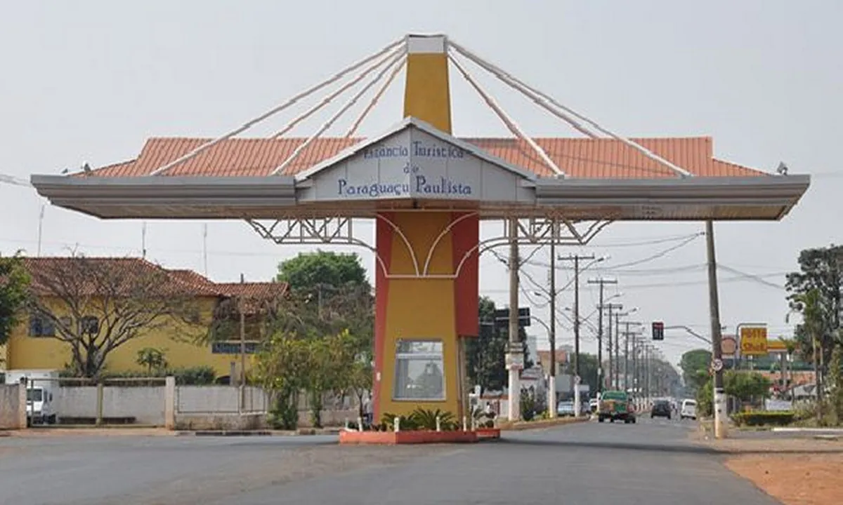 Desfile em Paraguaçu Paulista é cancelado por causa da chuva | G1