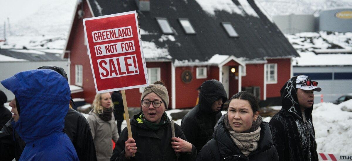UE estuda tarifas de € 93 bilhões em retaliação à ameaça de Trump à Groenlândia, diz Financial Times