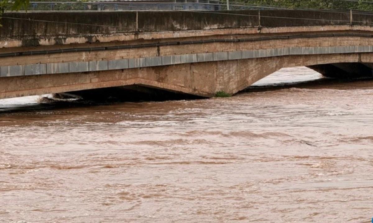 Rios Taquari e Aquidauana sobem e colocam cidades de MS em alerta | G1