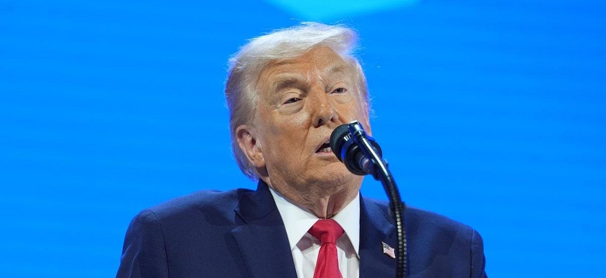 Trump diz que ‘ninguém pode defender a Groenlândia como os EUA’, mas descarta usar força na ilha