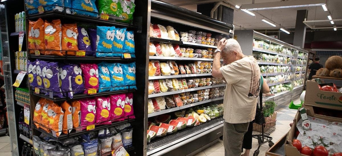 Inflação sobe 0,33% em dezembro, encerra 2025 em 4,26% e abre caminho para queda do juro