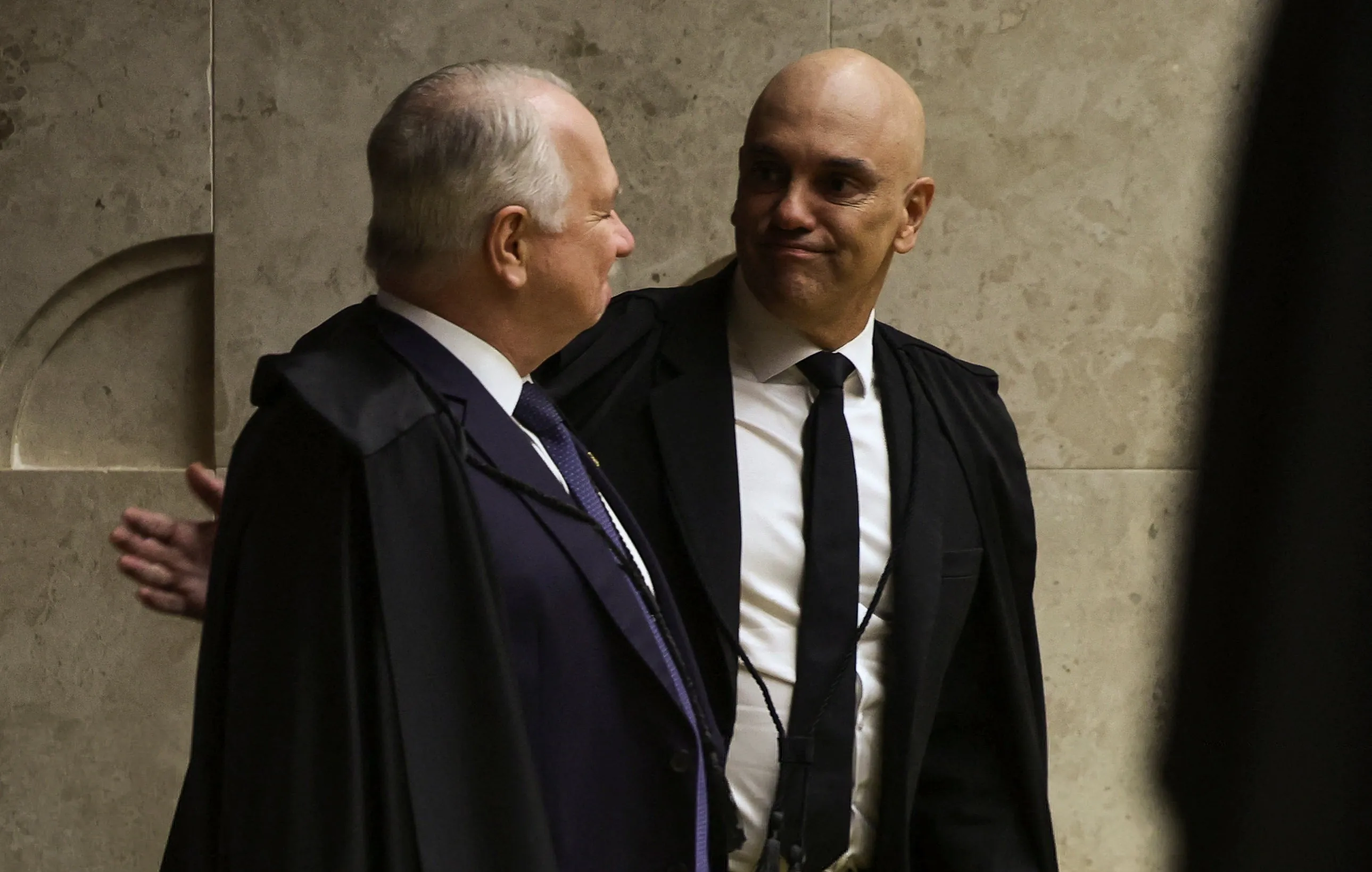 Inquérito das fake news: relembre decisões que marcaram a investigação que passa de Moraes para Fachin