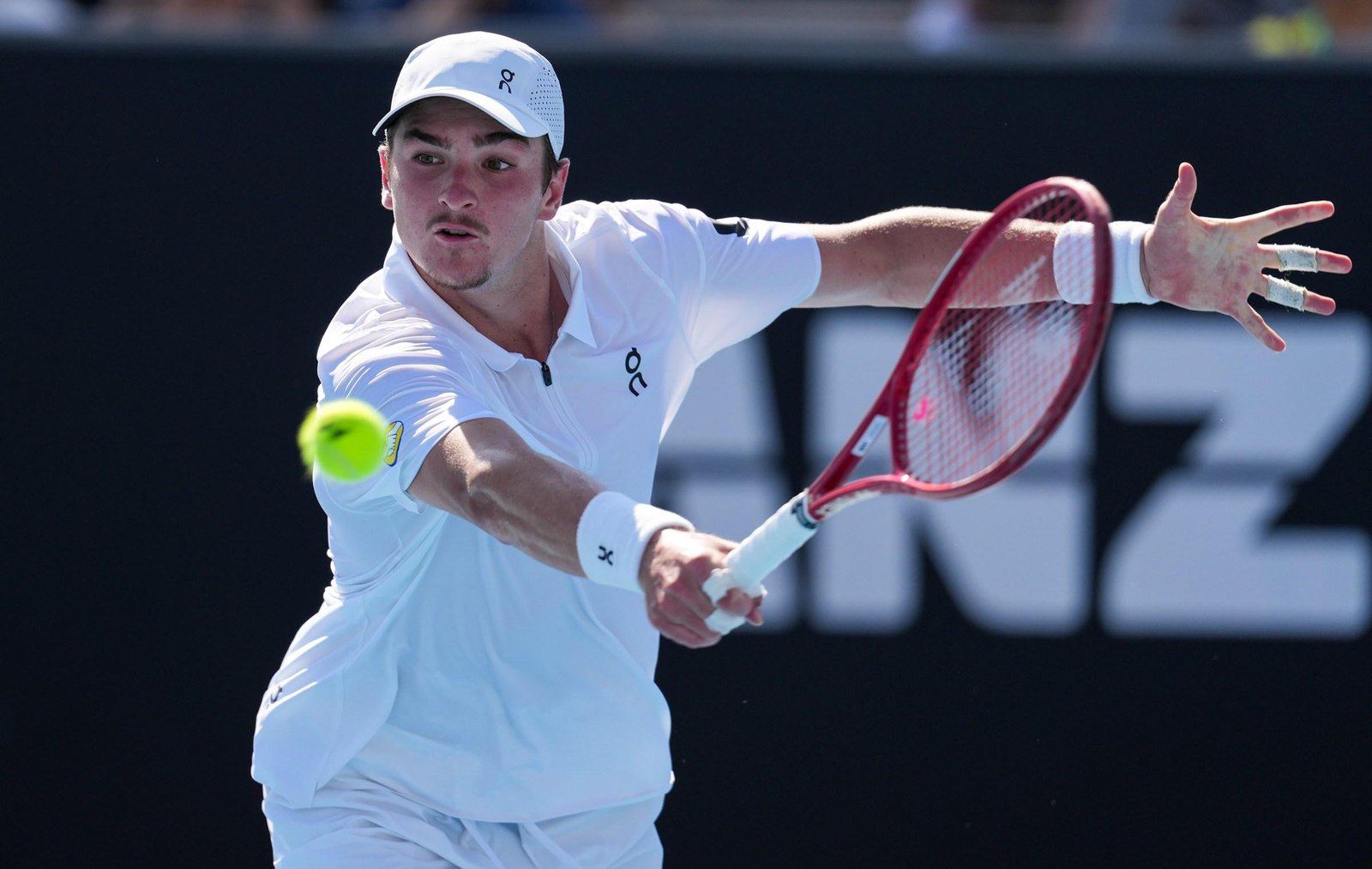 João Fonseca perde posições no ranking ATP após Australian Open