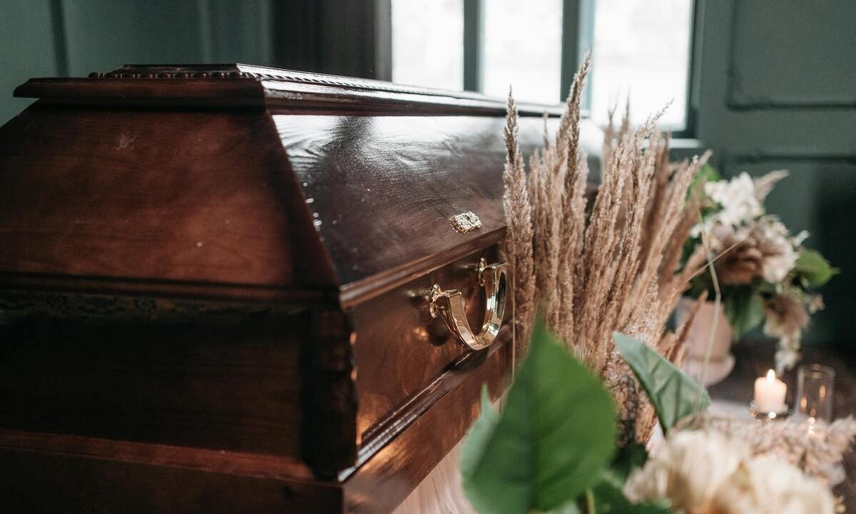 Tiago Schietti: A construção do profissional funerário - Formação, ética e responsabilidade