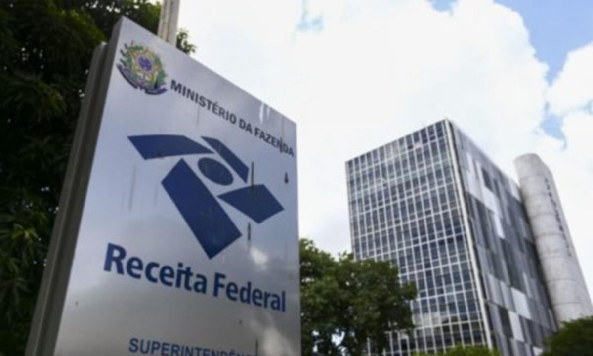 Receita reage após confissão de vendas de dados de ministros do STF