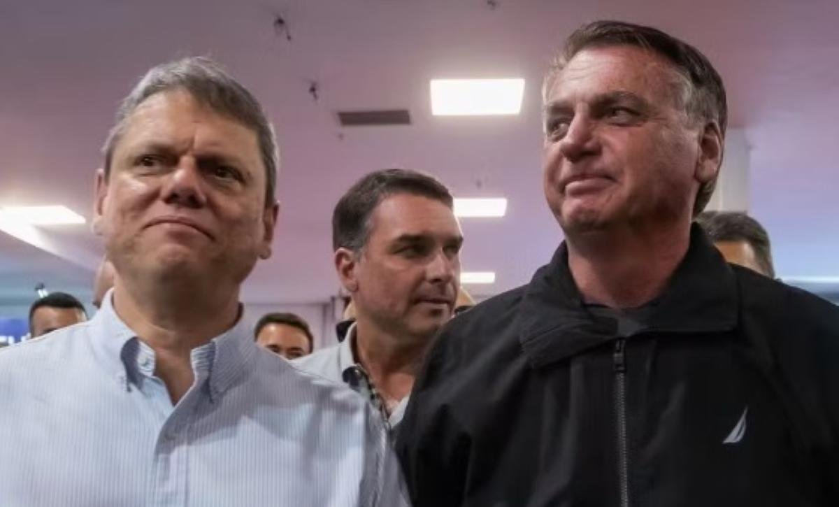 Tarcísio resistiu à Presidência antes de Bolsonaro definir Flávio