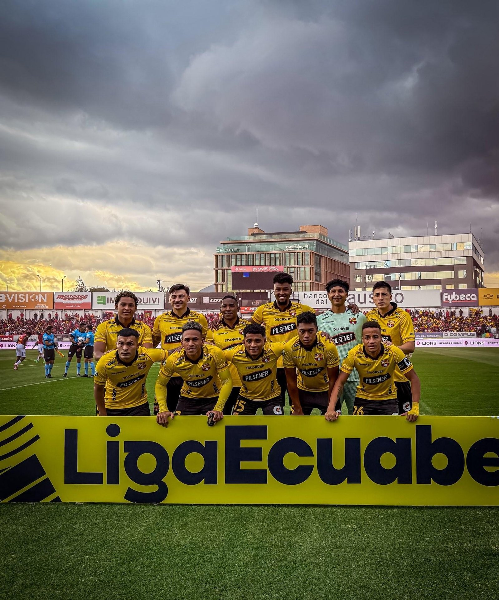 Barcelona de Guayaquil poupa titulares e perde duelo na liga equatoriana antes de jogo com o Botafogo pela Libertadores