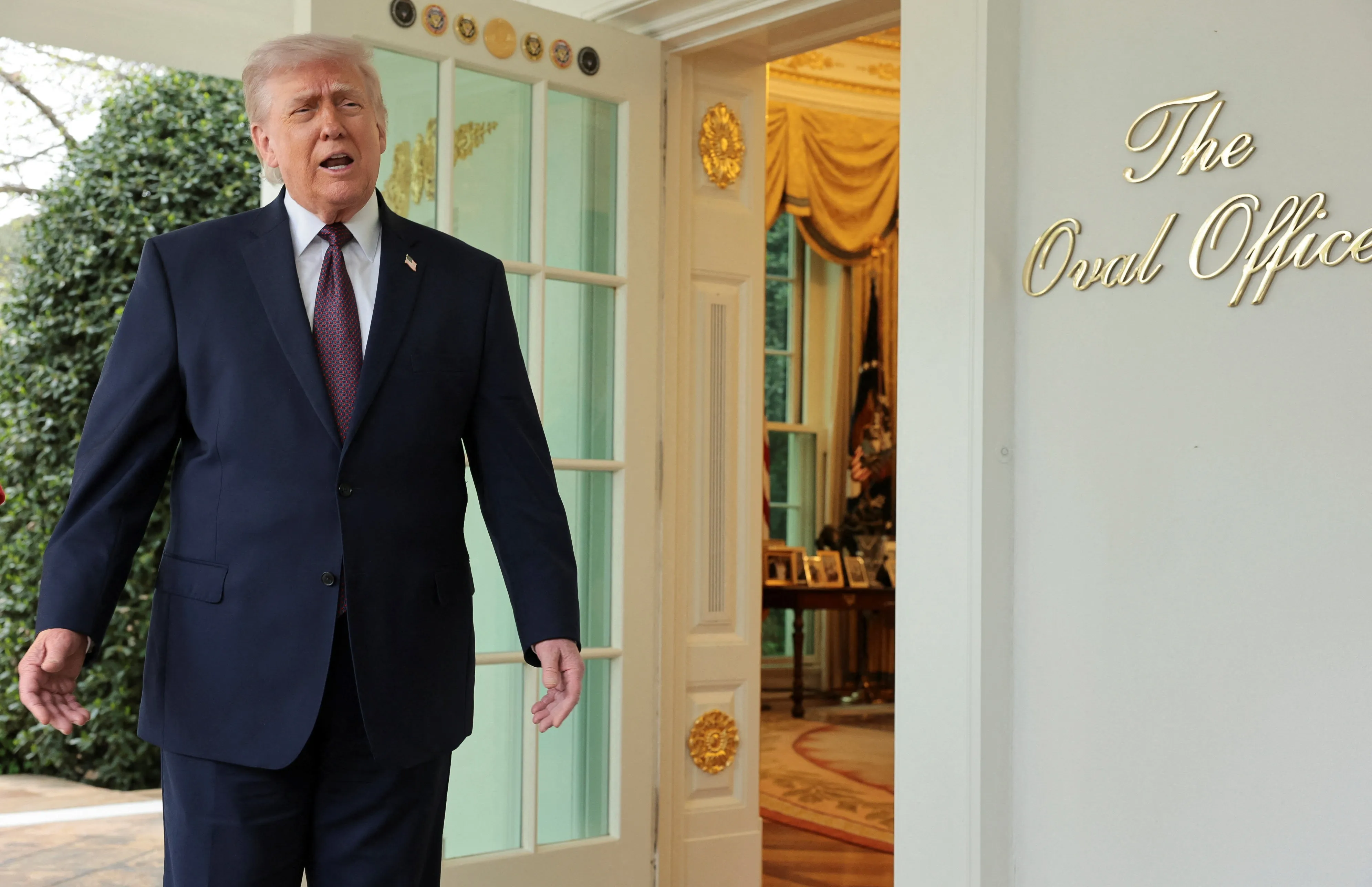 Trump diz que recebeu ligação do Irã em busca de acordo