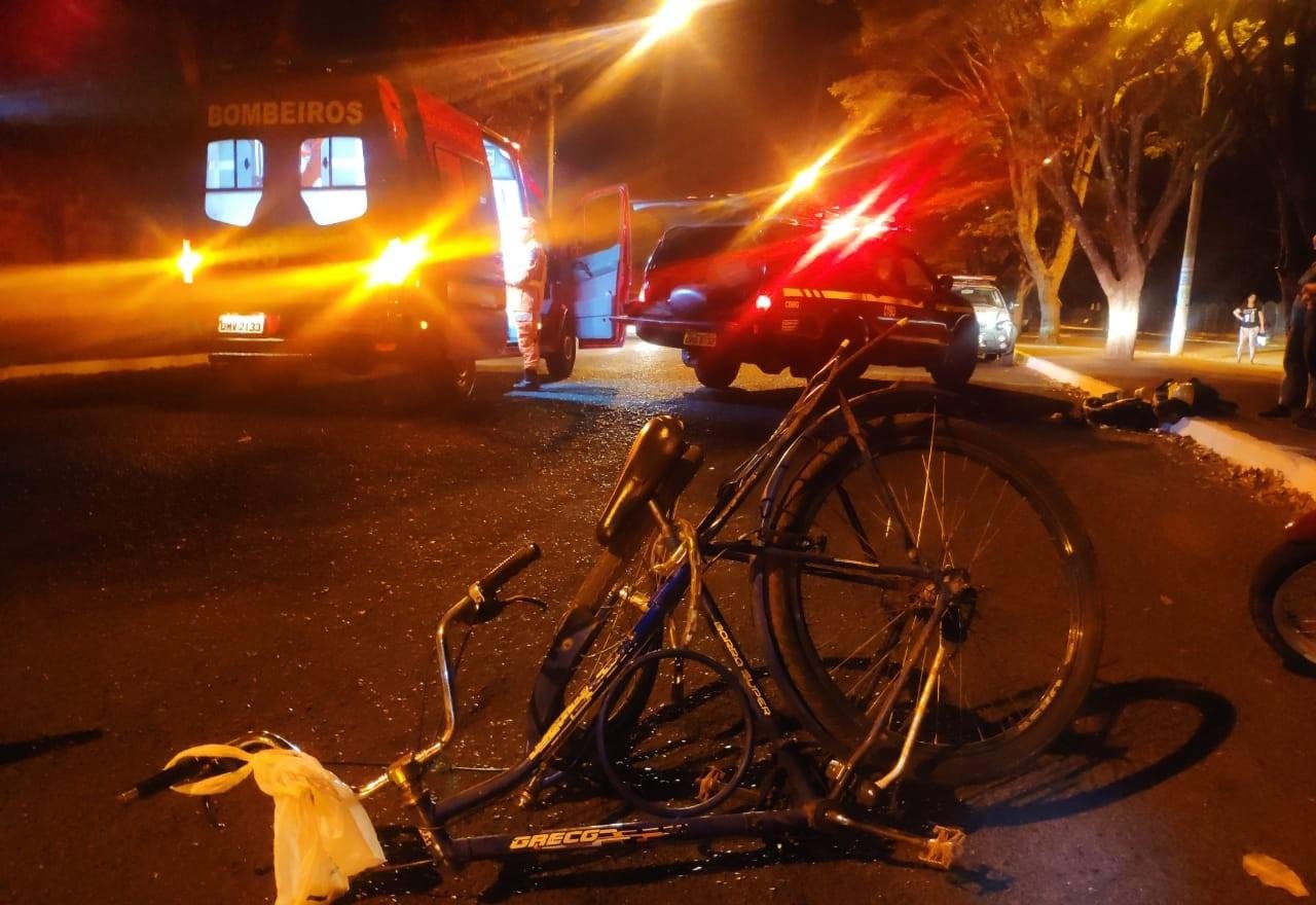 Condutor fez teste de alcoolemia, que deu negativo; bicicleta foi entr | G1