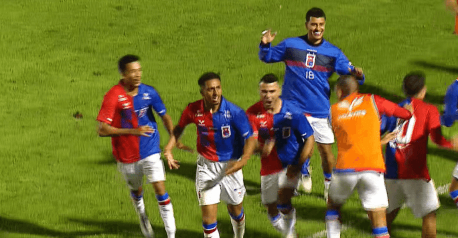 Paraná vence Prudentópolis na estreia da Segundona do Paranaense