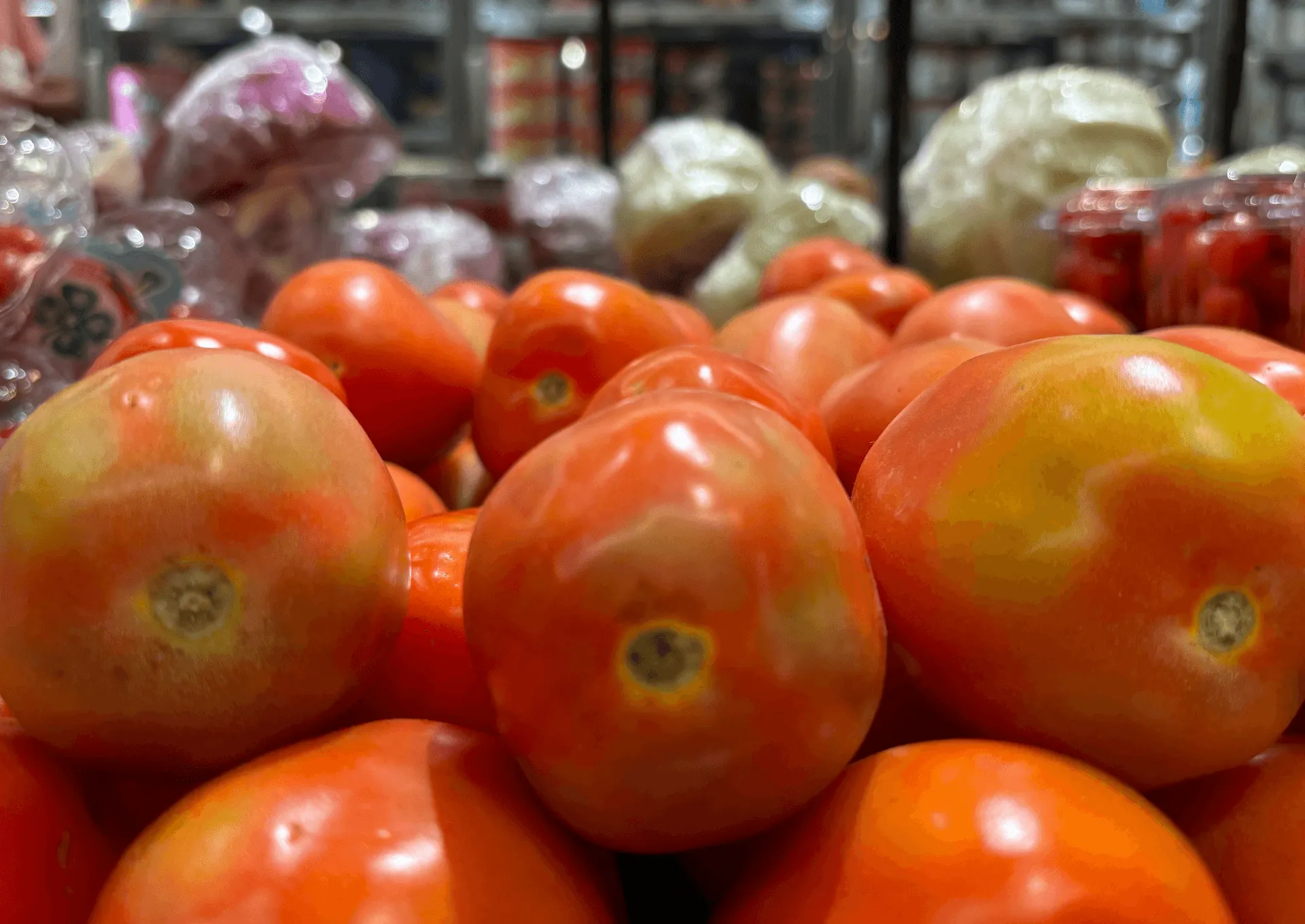 Por que o preço do tomate disparou no Brasil nas últimas semanas?