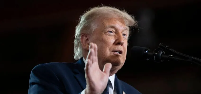 Senado derruba emenda de democratas contra fundo de aliados de Trump