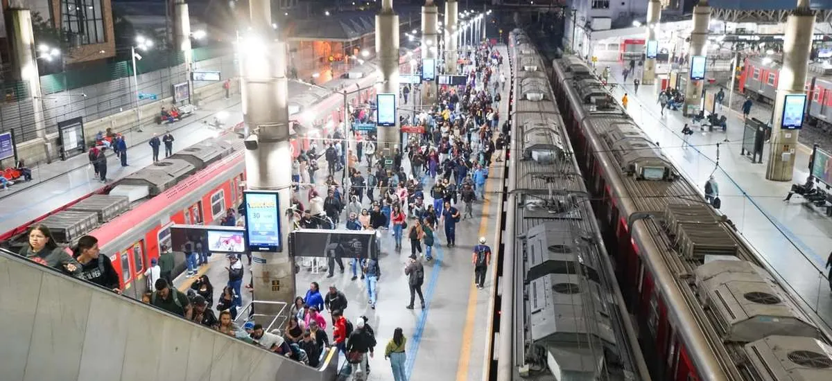 Greve dos ferroviários em SP: Funcionários pedem volta das linhas 11, 12 e 13 para CPTM ou emprego garantido