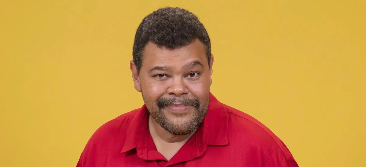 Babu revela que está triste e quer ser cada vez menos violento: ‘Pesei a mão’