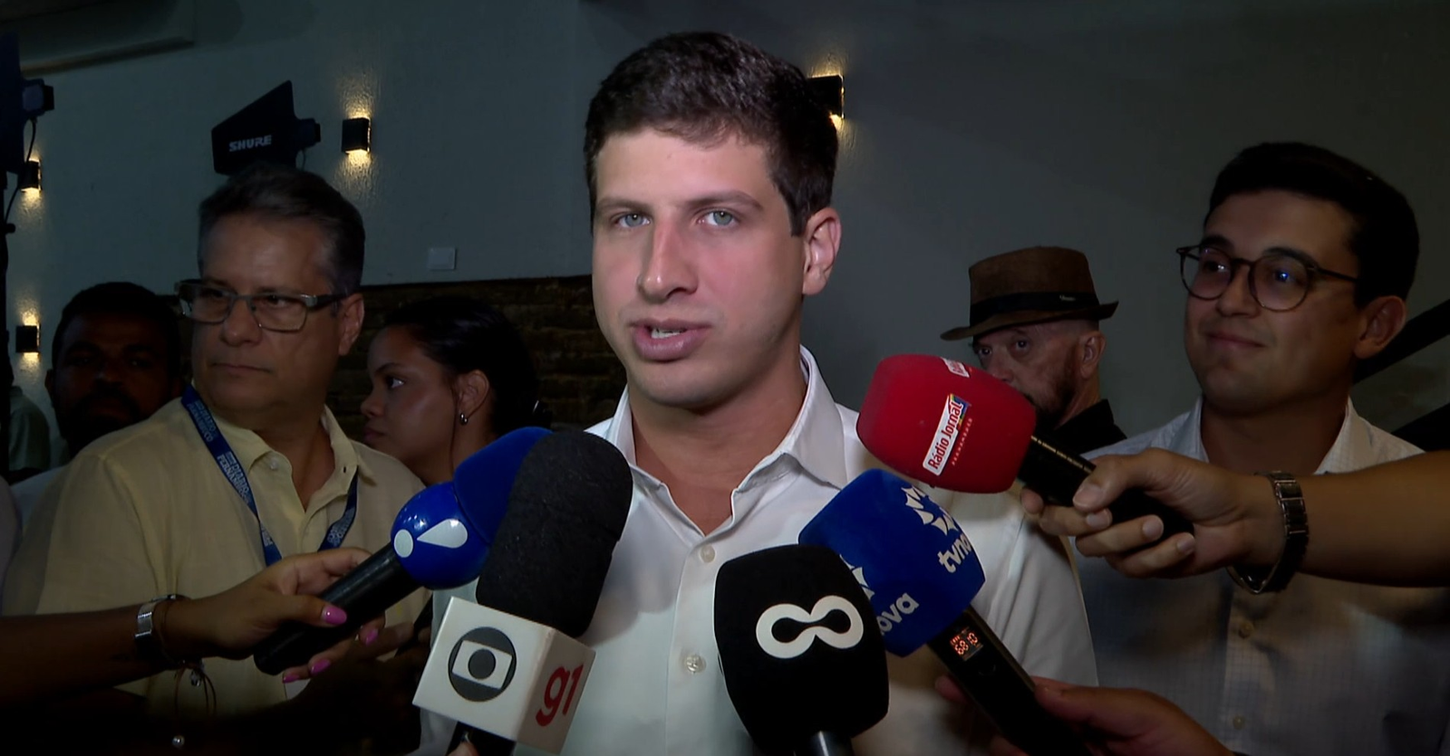 'Espetáculo político', diz João Campos sobre pedido de CPI de concurso | G1