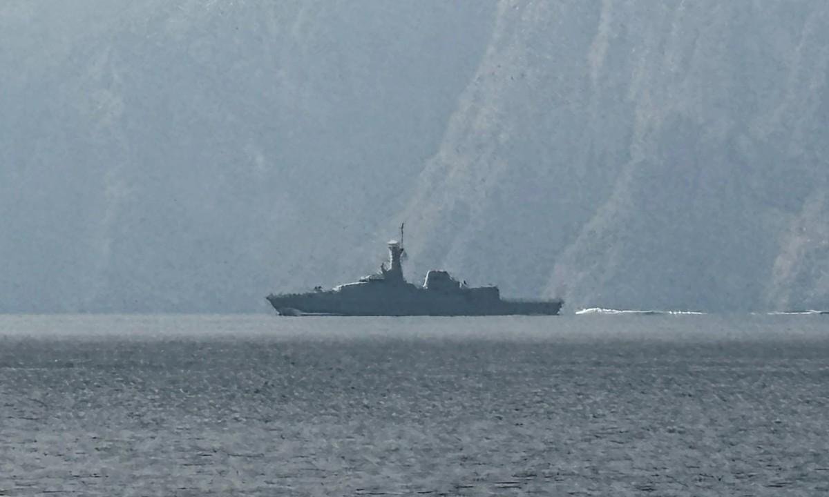 Petróleo dispara após Irã anunciar fechamento do Estreito de Ormuz e ameaçar incendiar navios | G1