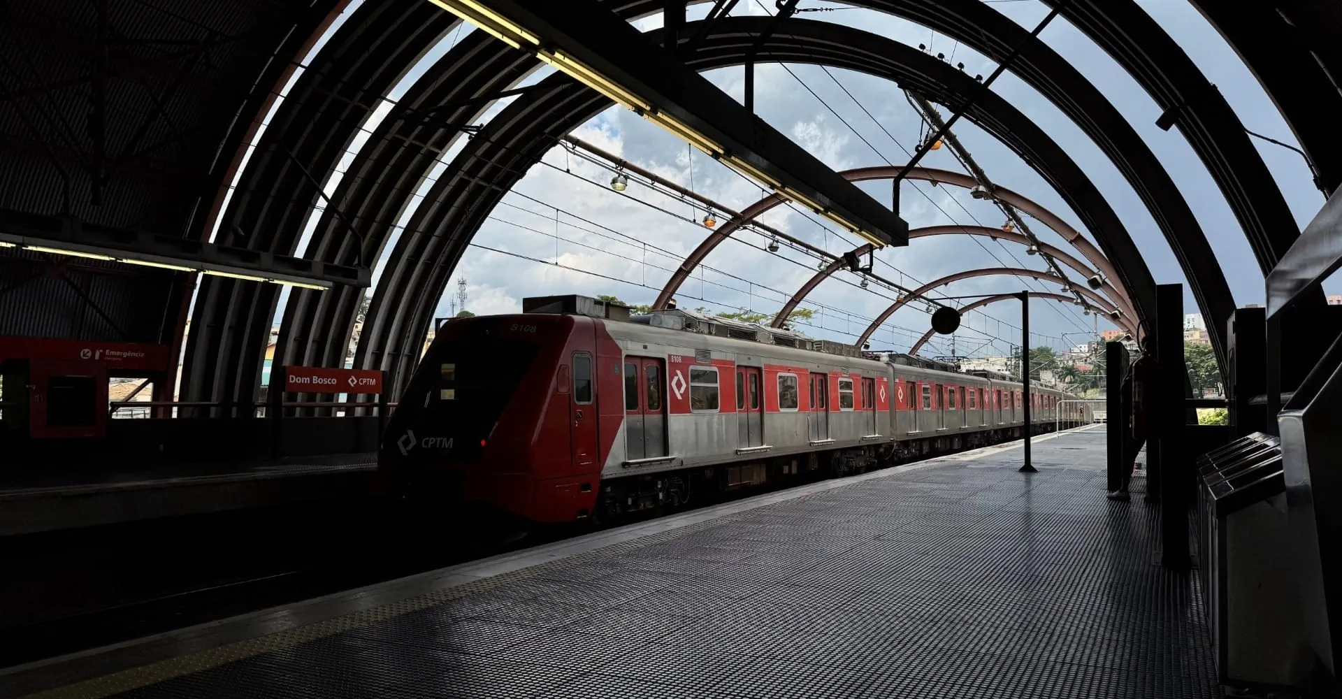 Rodízio suspenso, frota mínima e multa: o que se sabe sobre greve da CPTM