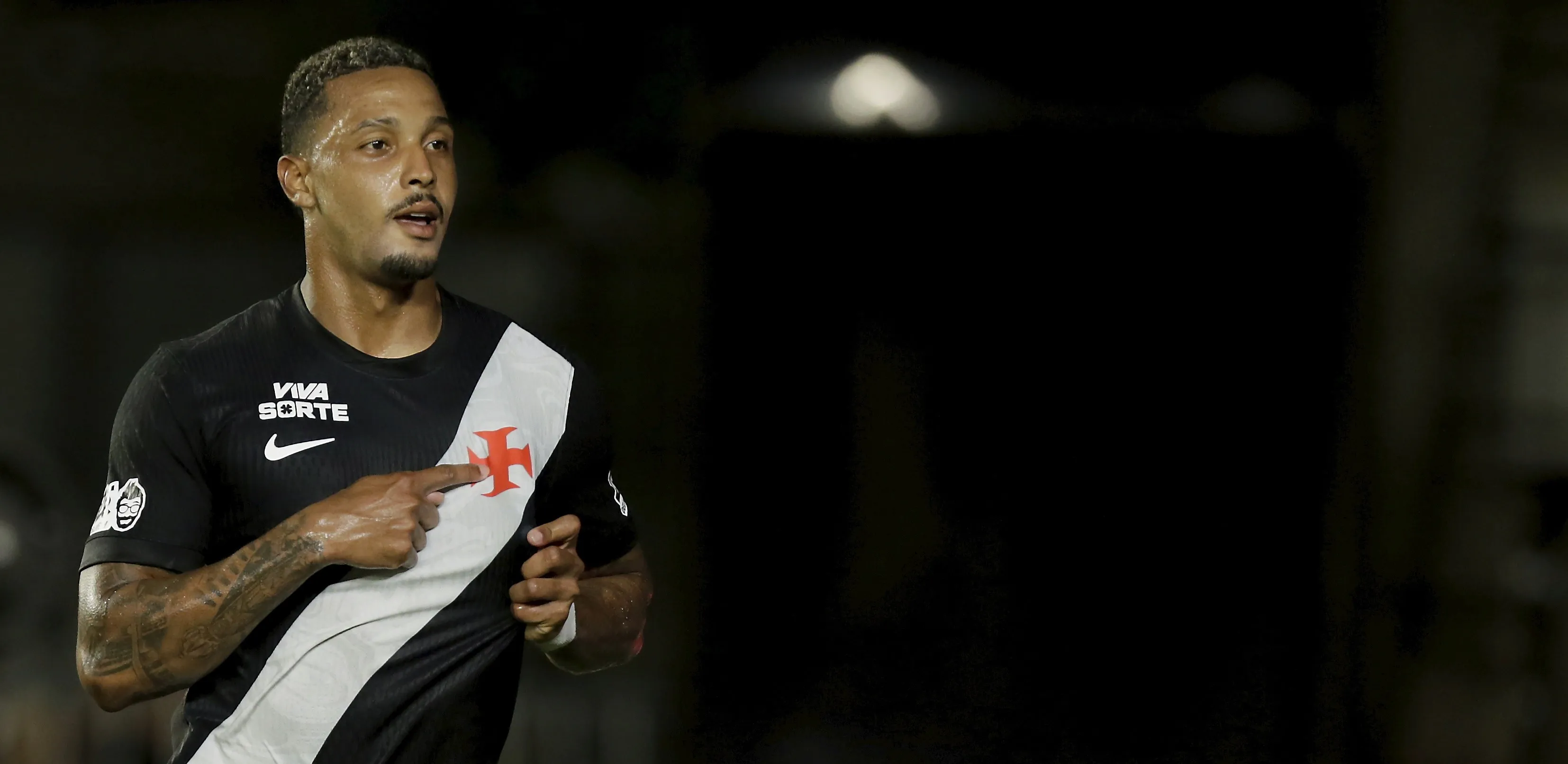 Vasco se pronuncia após David ser alvo de operação e diz que aguarda a conclusão das investigações