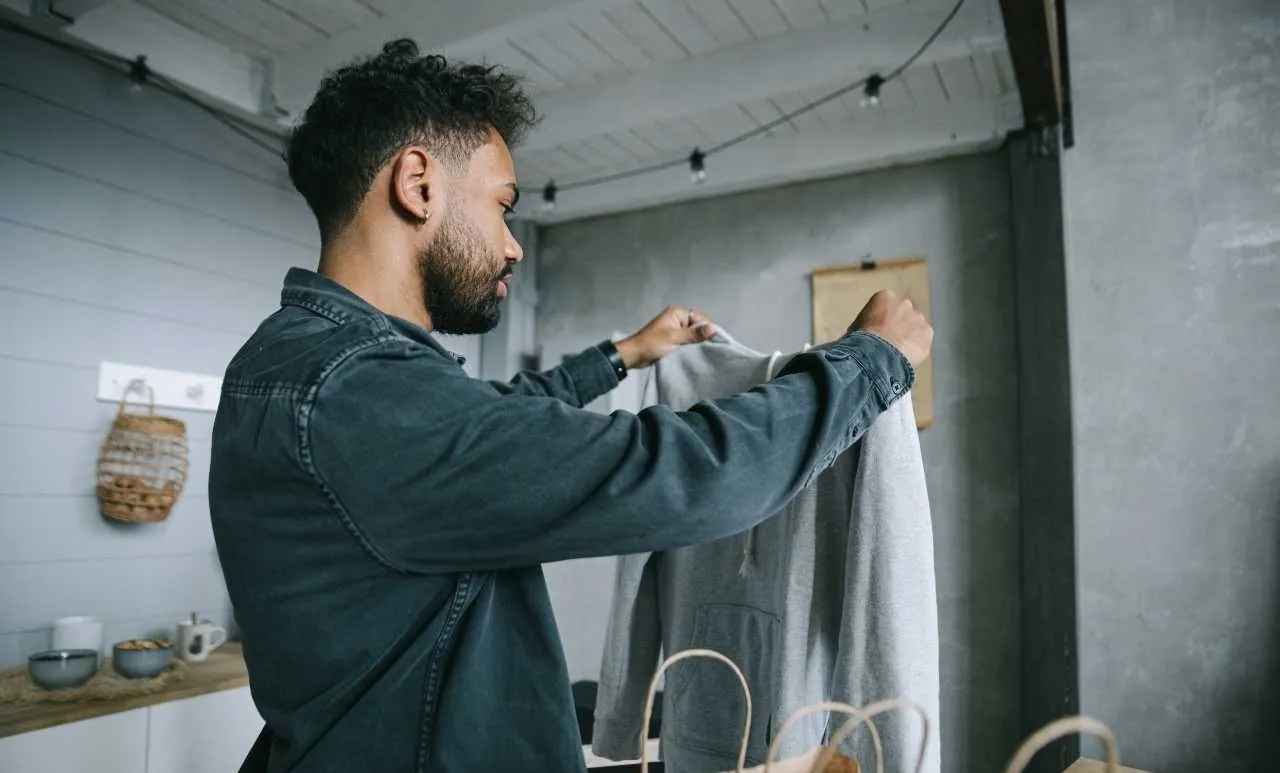 Impostos representam quase metade do preço de roupas no Brasil