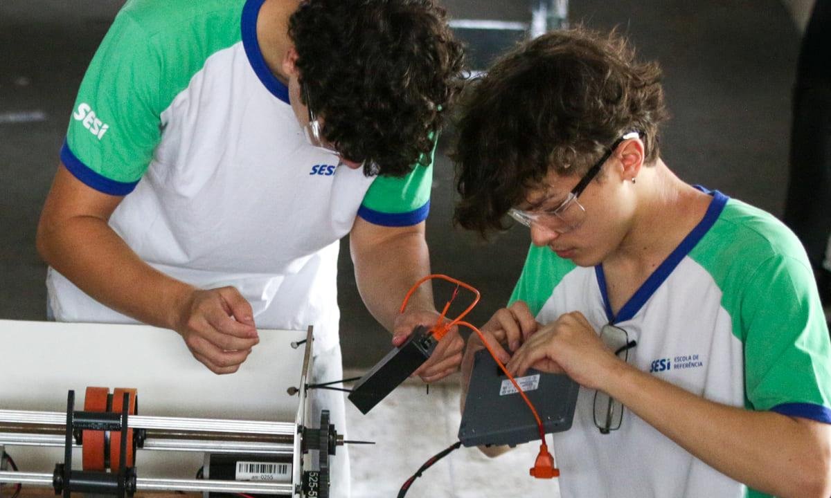Estudantes do DF disputam torneio nacional de tecnologia em São Paulo