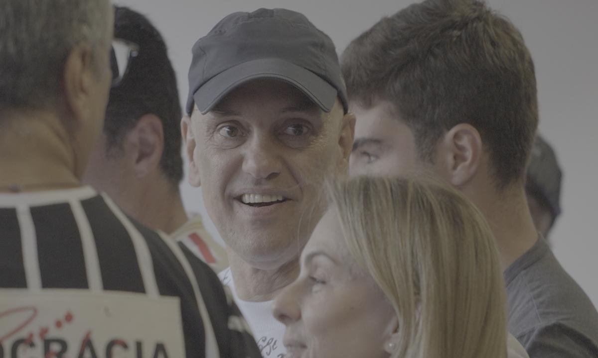 Ministros do STF vão à final da Supercopa entre Flamengo e Corinthians