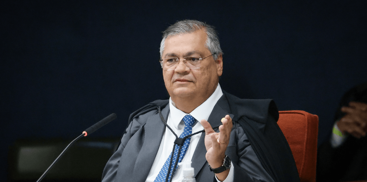 Dino bloqueia manobra para legalizar 'penduricalhos'